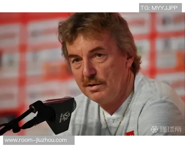 博涅克期待罗马争夺欧冠资格并呼吁关注迪巴拉的恢复进程